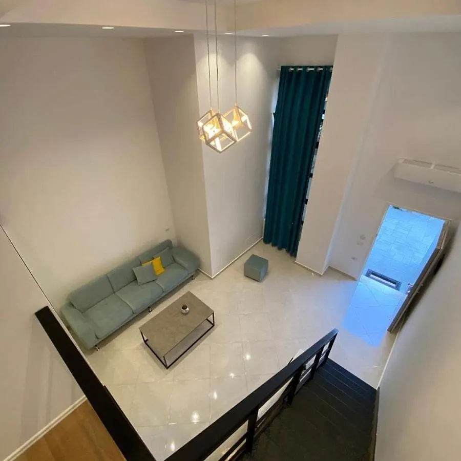 Apartament Me Qera Dublex Lungomare Vlore