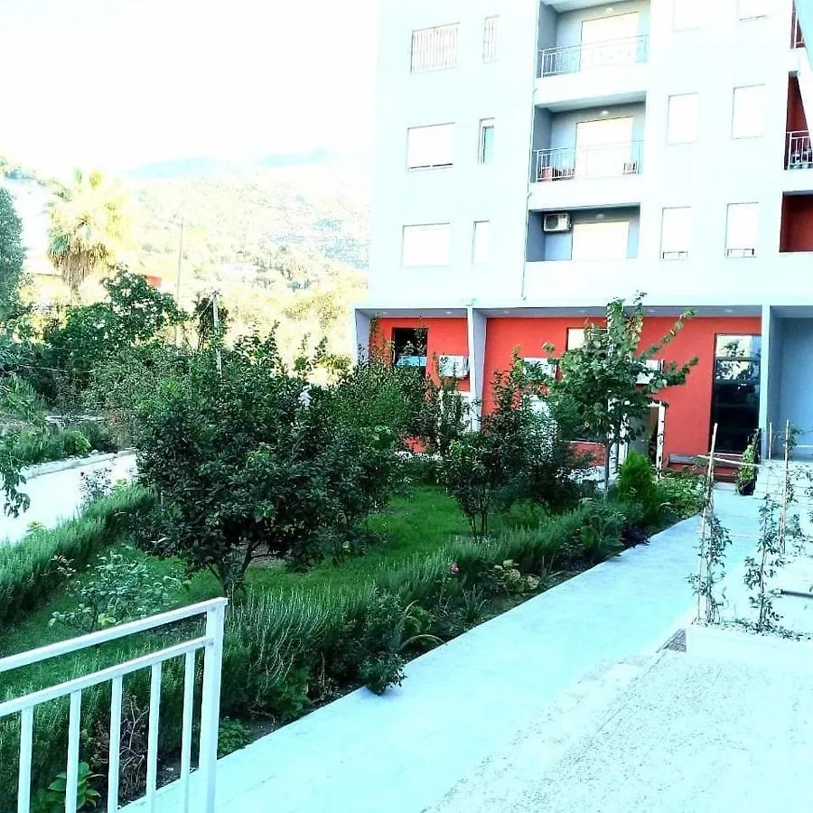 Apartment Apartament Me Qera Dublex Lungomare Vlore Albania