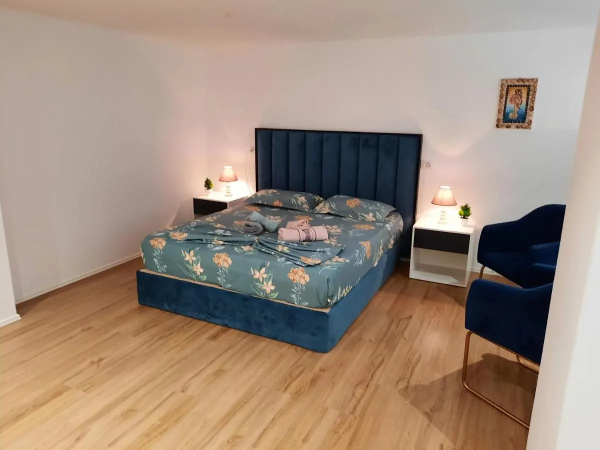 Apartment Apartament Me Qera Dublex Lungomare Vlore
