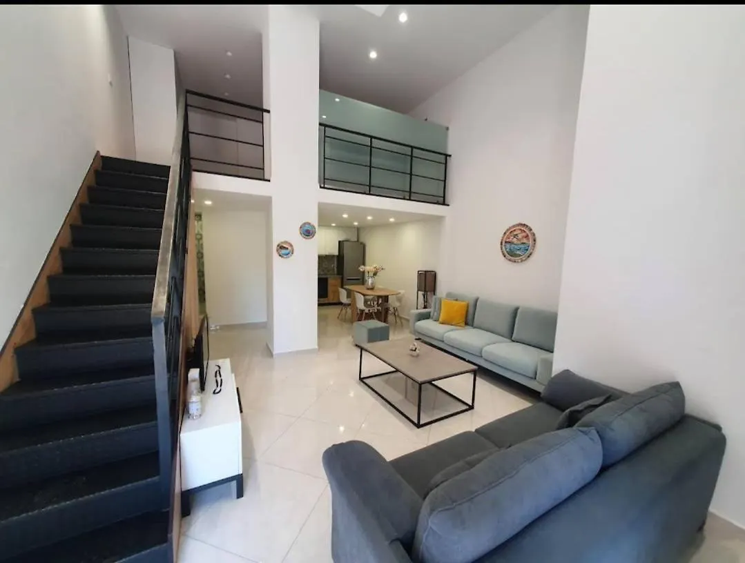 Apartament Me Qera Dublex Lungomare Vlore 0*,