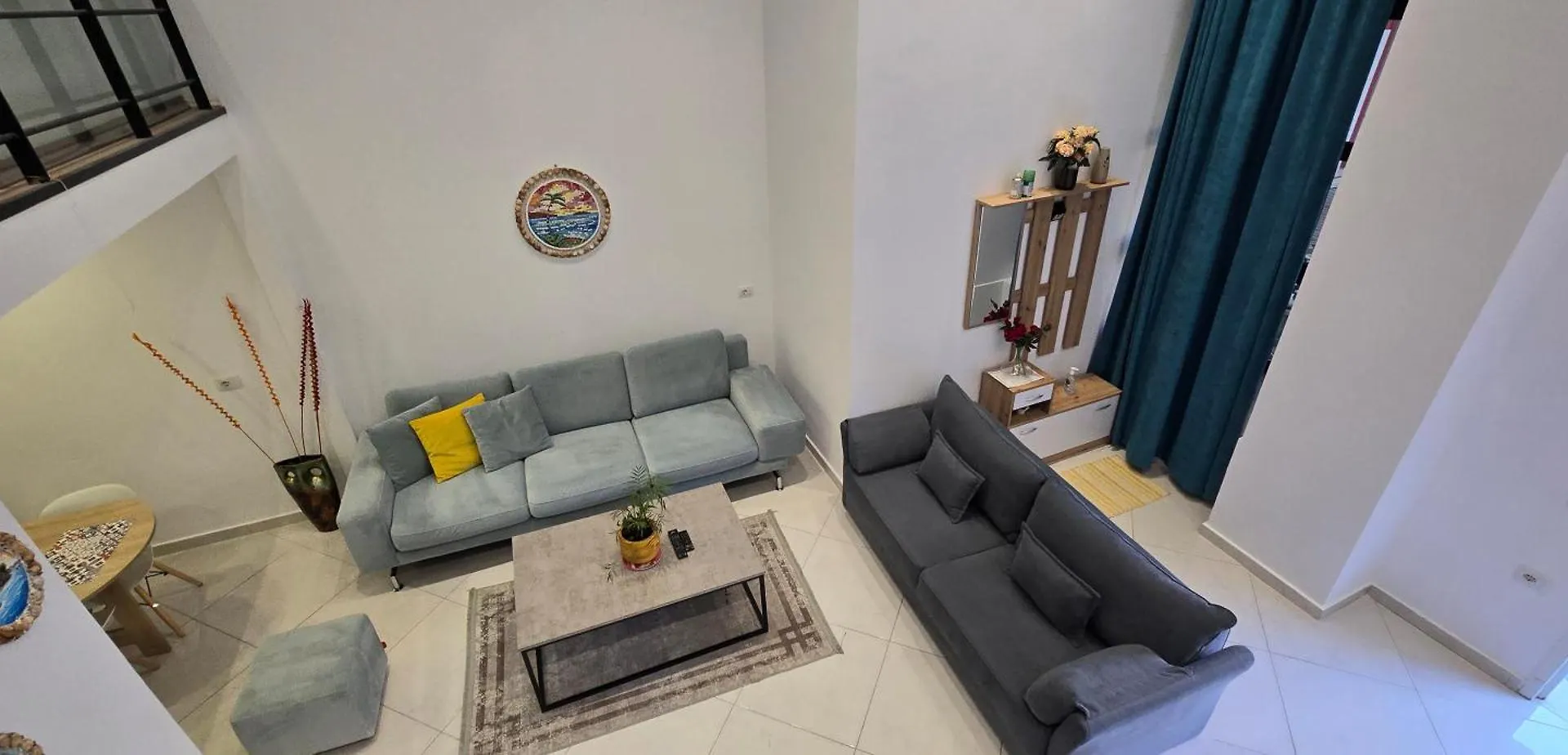 Apartament Me Qera Dublex Lungomare Vlore Albania